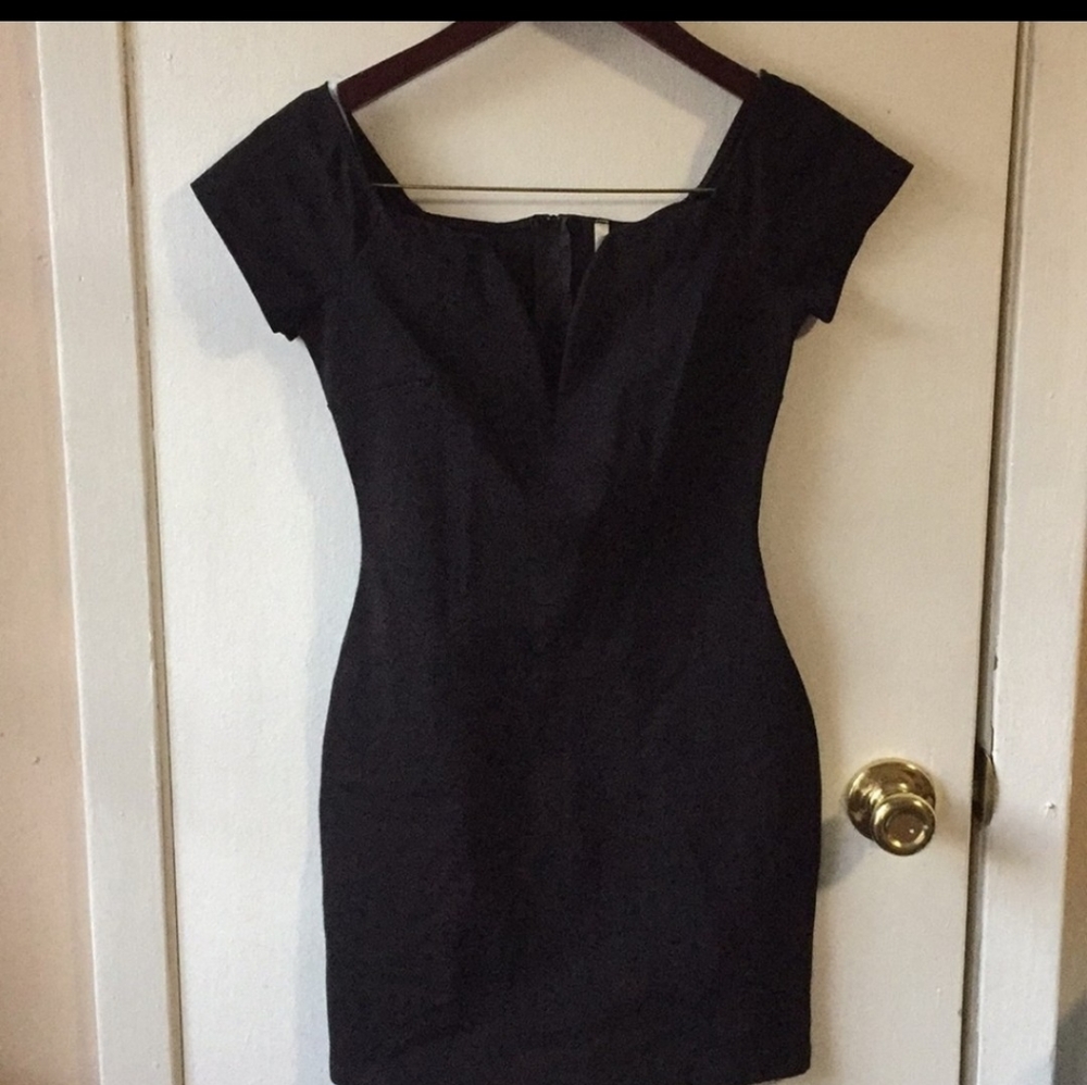 Little black dress Plunge Chest Small